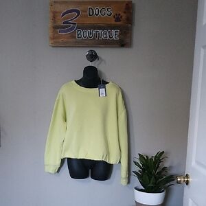 Universal Thread Light Yellow Crew Neck Sweater